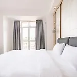 Piccolo By Citybookings Apartahotel 3*