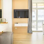 아파트호텔 Piccolo By Citybookings 3*