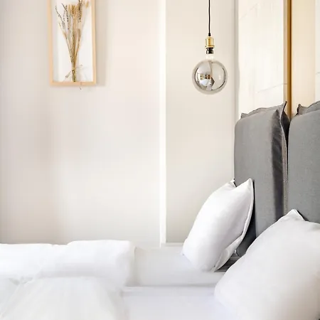 Piccolo By Citybookings Апарт-отель Бухарест