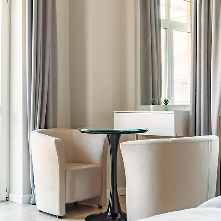 Piccolo By Citybookings 3* 부쿠레슈티