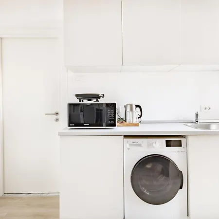 Aparthotel Piccolo By Citybookings 3*