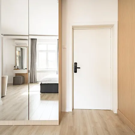 Aparthotel Piccolo By Citybookings Bucarest