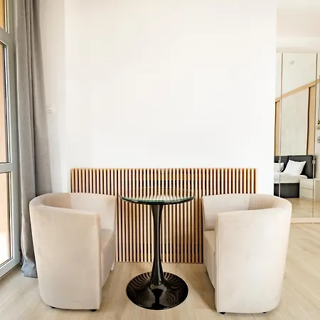 Piccolo By Citybookings Boekarest