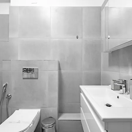 Aparthotel Piccolo By Citybookings Bucarest
