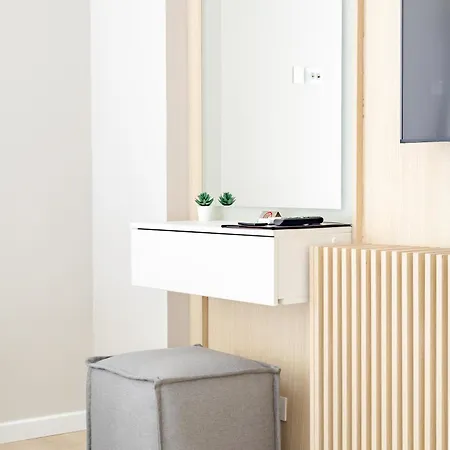 Piccolo By Citybookings Aparthotel