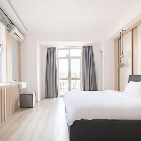 Piccolo By Citybookings 3* 부쿠레슈티