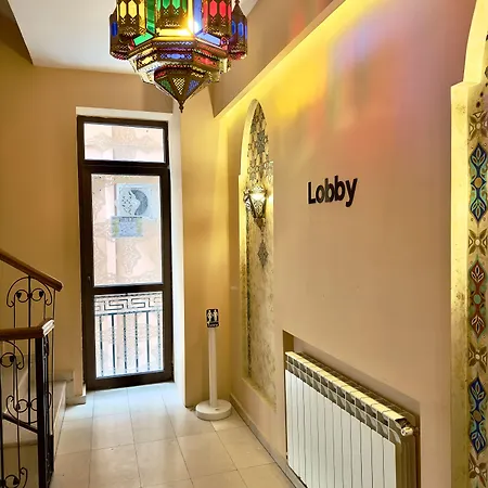 Aparthotel Piccolo By Citybookings 3*