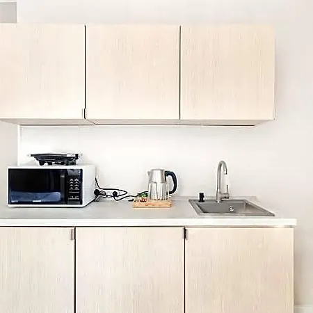 Piccolo By Citybookings 아파트호텔 3*