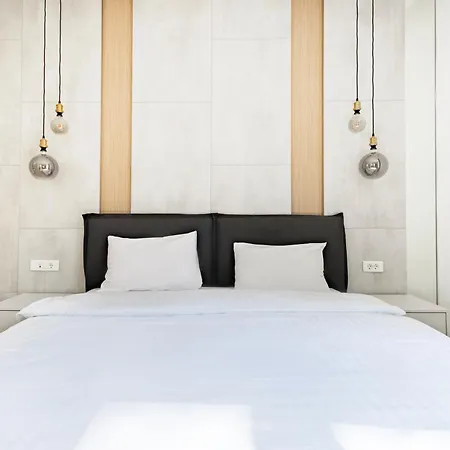 Piccolo By Citybookings