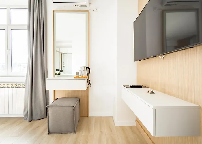 Apartahotel Piccolo By Citybookings Bucarest